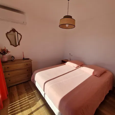 T2 Neuf Climatise Dans A *